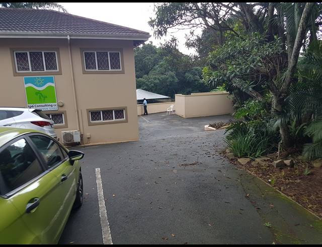 110M² OFFICE TO LET IN WESTVILLE